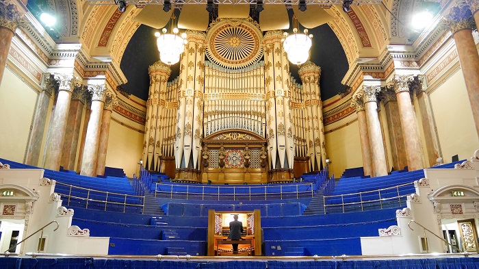 Leeds Town Hall Pip Organ 